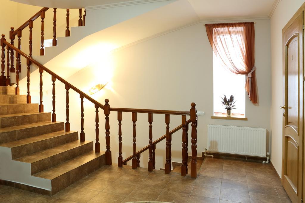 Hotel Bachus Kisinyov Szoba fotó